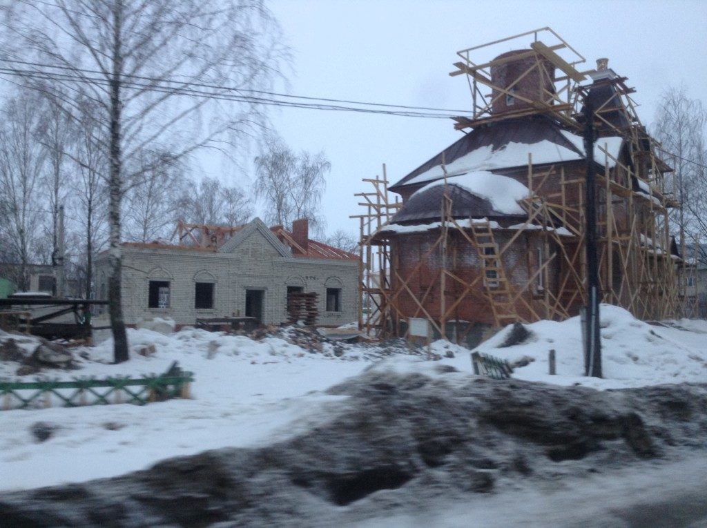 Строительство храма в Гребнево зима 16-17гг
